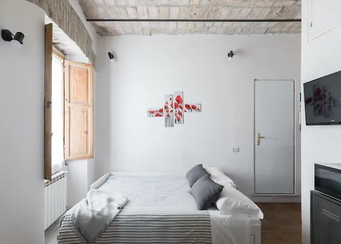 Apartment La Papessa Del Colosseo Rom