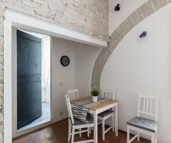 Apartment La Papessa Del Colosseo